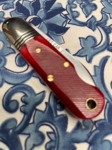 Great Eastern Cutlery #252123 Beerlow Knife with Red Sawcut Bone scales