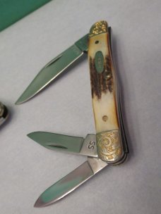 Case XX 1983 Stag Whittler Set of 3 Knives Pattern # (1) 5380 (2) 5383 (3) 5308
