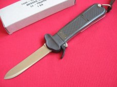 Vintage Large Size BUND German Luftwaffe PARATROOPER Gravity Knife - MINT IN BOX !