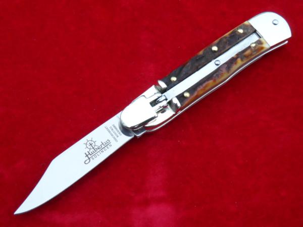 New 5-3/4" Stag Horn Hubertus leverlock auto (110.HH.08) New 5-3/4" Stag Horn Hubertus leverlock auto (110.HH.08)