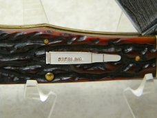 Remington USA 1997 R1123-D Bone Trapper Knife in Box