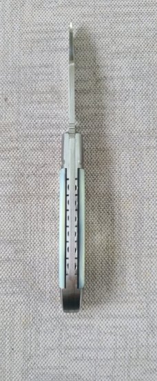 Vincenzo Balistreri MOP Bullet Head Easy Open.3.75"...Fluted bolsters..AEB-L.. filework...coa..slip.