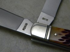 Remington USA 2016 R293B Amber Bone The Boss Bullet Trapper Knife NIB