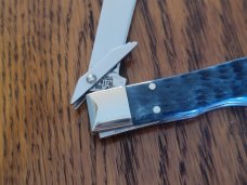 Case XX 2005 Cheetah Cub Mediterran Blue Bone Life Member CCC Annual Knife