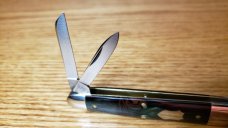 Great Eastern Cutlery 592322 Shaffer Farm Splitback Whittler, Hummingbird Acrylic, NEW/MINT in Tube.