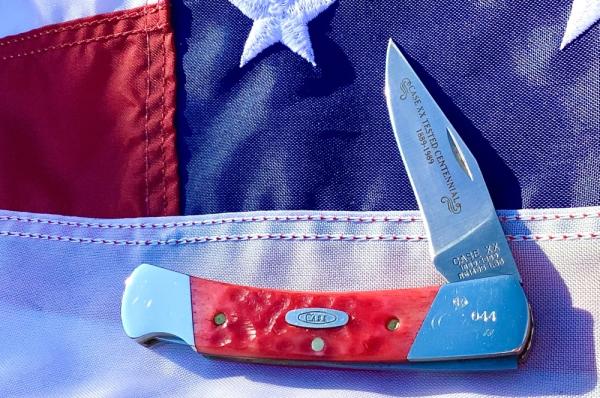 Case xx 1989 Medium 3 3/4" Lock back Knife (MDL# 61405 LSS) w/ Great Red Handles -NOS M/NM Case xx 1989 Medium 3 3/4" Lock back Knife (MDL# 61405 LSS) w/ Great Red Handles -NOS M/NM