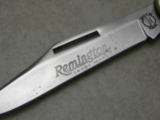 Remington USA 2009 RB1242 Bone Big Daddy Barlow Knife NIB