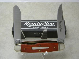 Remington USA R4468 1997 Wood Lumberjack Bullet Knife NIB