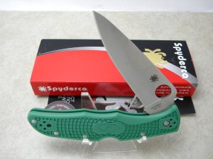 Spyderco Seki Japan Endura 4 VG-10 Green Lockback Knife NIB