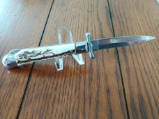 AKC ITALIAN STYLE MEDICI KNIFE IN STAG