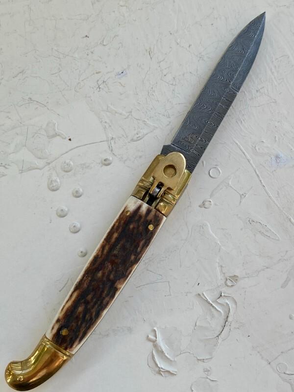 AB Italy 20cm / 8" Damascus Bayonet Stag w/Brass Birds Head EX Armando Beltrame 1990s RARE Leverlock AB Italy 20cm / 8" Damascus Bayonet Stag w/Brass Birds Head EX Armando Beltrame 1990s RARE Leverlock