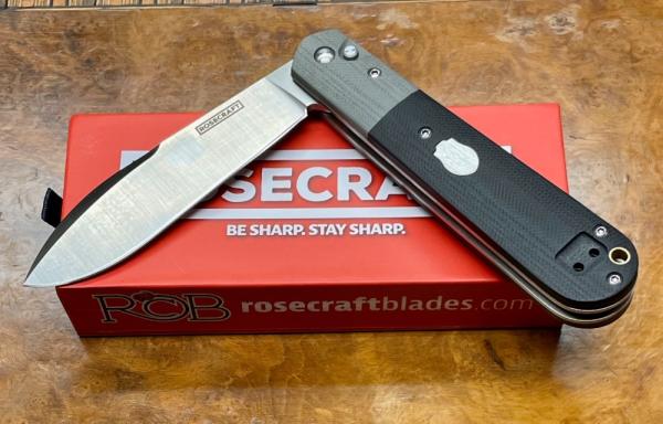 Rosecraft Blades "Castorea" Modern folder with G10 Scales and D2 Spearpoint Blade Rosecraft Blades "Castorea" Modern folder with G10 Scales and D2 Spearpoint Blade