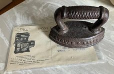 ROUND OAK INDIAN, ADVERTISING ITEM IRON AND POST CARD