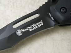 Smith & Wesson Taylor Brands SWBLOP2B Assisted Folding Knife 