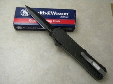 Smith & Wesson Taylor Brands (Schrade) SWFR Out the Front Assisted Folding Knife 