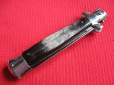 Vintage VIRGINIA Italian STILETTO Horn Switchblade Knife.