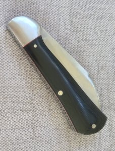 K'roo Custom Reaper Raven,3.75..Black Linen...rwl34...red G10 spacers/liners..fileworked..coa/slip