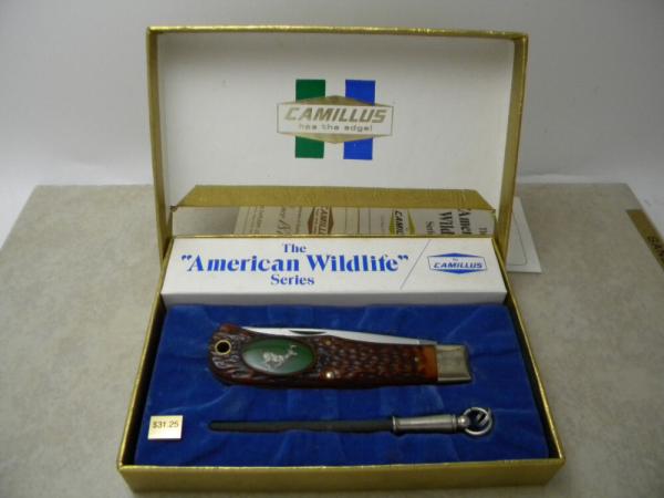 Camillus USA Wildlife Series No. 10 Trapper Knife in Display Box
