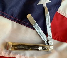 Queen *Dan Burke* 2007  MDL#96 Pocket Knife w Beautiful Winterbottom Bone Handles -MINT