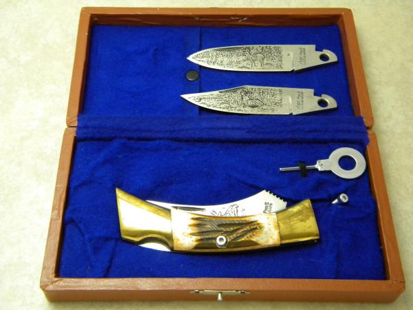 Star -Pauls Stag SwitchAblade Lockback Knife in Display Box w/Tools