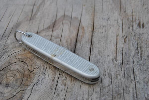 Luna Italy Fisherman's Folder Aluminum Waffle Handles Mint Mirror Polish 7 Functions With Bail