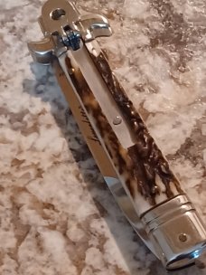 8" AKC Stag Leverletto by Bill DeShivs