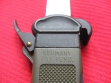 Vintage EICKHORN German Luftwaffe PARATROOPER Gravity Knife 