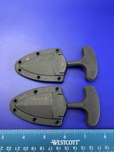 Lot of 2 Cold Steel Urban Edge Push Daggers 