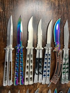 Lot of 20 butterfly balisong Knives