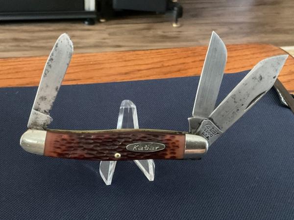 KaBar 1100 Made In USA Full Size Stockman 3 Blade Folding Pocket knife.