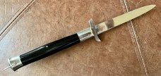 Rare Rizzuto Estileto Milano Tang Stamp Batwing Guards Single Pin Switchblade Knife 