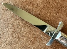 Rare Pre-Rizzuto BULL Tang Stamp Batwing Guards Backlock Switchblade 8.25 Inch Knife