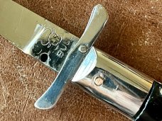 Rare Pre-Rizzuto BULL Tang Stamp Batwing Guards Backlock Switchblade 8.25 Inch Knife