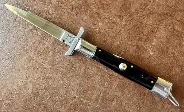 Rare Pre-Rizzuto BULL Tang Stamp Batwing Guards Backlock Switchblade 7.5 Inch Knife Rare Pre-Rizzuto BULL Tang Stamp Batwing Guards Backlock Switchblade 7.5 Inch Knife