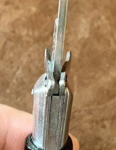 Rare Pre-Rizzuto BULL Tang Stamp Batwing Guards Backlock Switchblade 7.5 Inch Knife