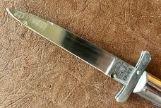 Rare Pre-Rizzuto BULL Tang Stamp Batwing Guards Backlock Switchblade 7.5 Inch Knife