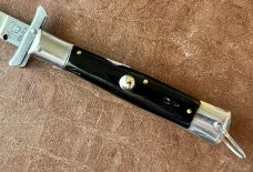 Rare Pre-Rizzuto BULL Tang Stamp Batwing Guards Backlock Switchblade 7.5 Inch Knife
