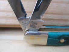 Hen & Rooster Seahorse Whittler 