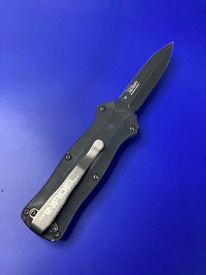 Benchmade Mini Infidel OTF Automatic Knife (3.10" Black) 3350BK