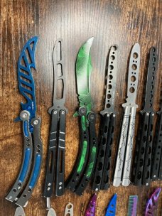 Lot of 20 Butterfly Balisong Trainer Knives