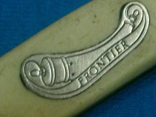 VINTAGE FRONTIER USA STOCKMAN FOLDING POCKET KNIFE KNIVES OLD