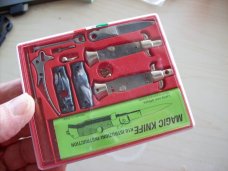 Italian Magic Knife Switchblade Kit Complete with Instructions UNUSED W/Plastic Case