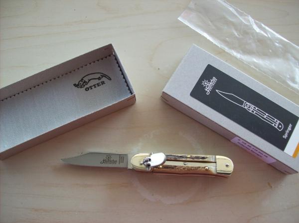 Hubertus Knife Solingen, Germany Small 08 Genuine  Stag/Antler  5 3/4 " Open Lillyput NIB