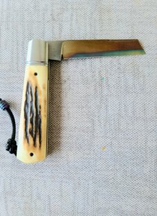 Vincenzo Balistreri Sambar Stag and San Mai White Wolf...4" closed..interior lanyard and bead..coa/s