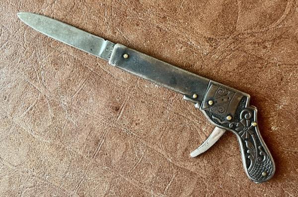 Rare Antique Pistol Switchblade Knife, Made In Germany By Omega Globe Cutlery Co Rare Antique Pistol Switchblade Knife, Made In Germany By Omega Globe Cutlery Co