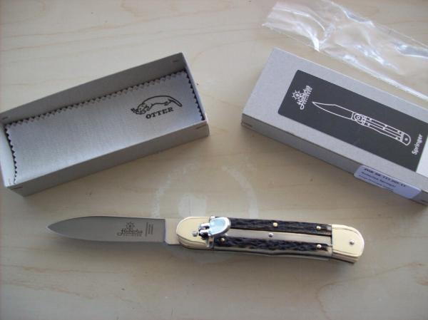 Hubertus Knife Solingen, Germany Large Size 11 Spear-Point Blade Genuine Stag/Antler NIB Hubertus Knife Solingen, Germany Large Size 11 Spear-Point Blade Genuine Stag/Antler NIB