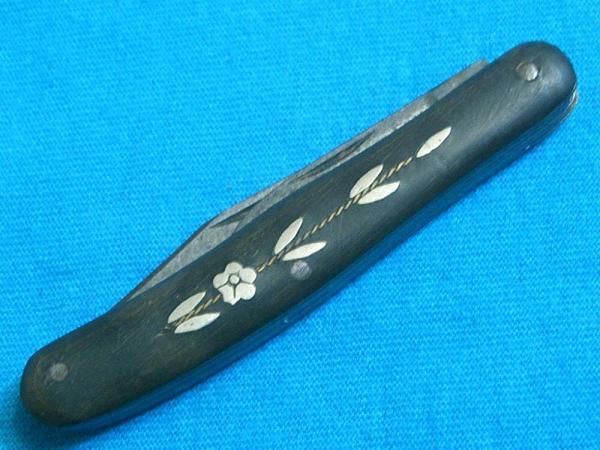 VINTAGE UNITED CUTLERY GERMANY SERPENTINE INLAY FLOWER ART JACK FOLDING POCKET KNIFE KNIVES OLD