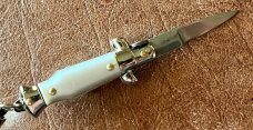 Miniature Switchblade Knife, Marked INOX, New Style, White Plastic Handle, W/ Keychain 