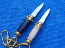 New 3-3/4" Italian wasp body Ivory/Gold Black/Gold Stiletto keychain knife set 