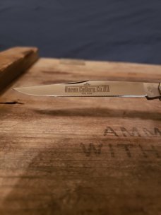Queen #11 BirdsEye Maple (BEM) SlimLine Trapper